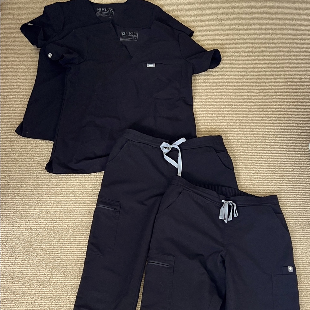 2  sets Figs Black Scrub S tops XS bottoms